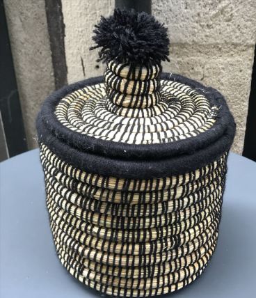 Boite couvercle pompon ethnique laine noire