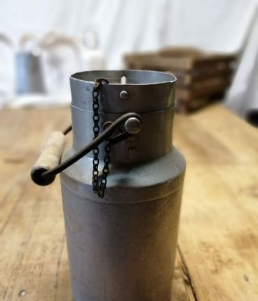 Ancien pot à lait aluminium