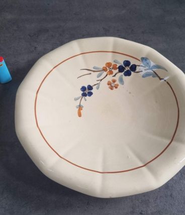 Plat en faïence de Sarreguemines diam 29cm décor floral