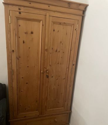 Armoire