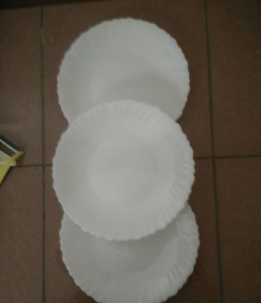 lots de 6assiettes blanche luminarc neuf