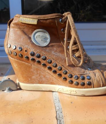 CHAUSSURES BASKETS PATAUGAS T 36 MARRON CLAIR CUIR 