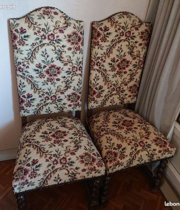 Lot de deux chaises vintage tapissées bois