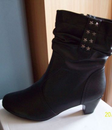 Botte neuf noir 41 cm