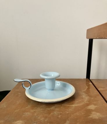 Bougeoir en émail vintage