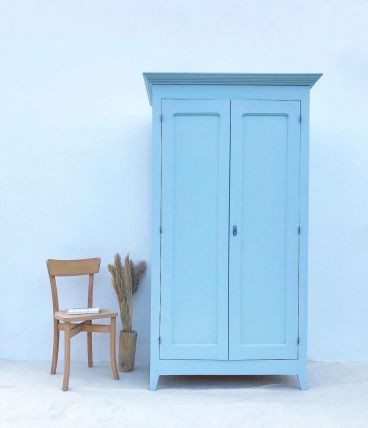 Armoire parisienne 
