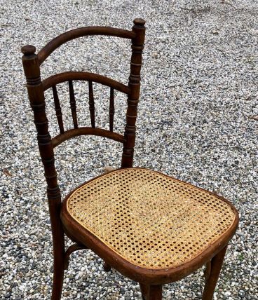 Chaise cannée vintage