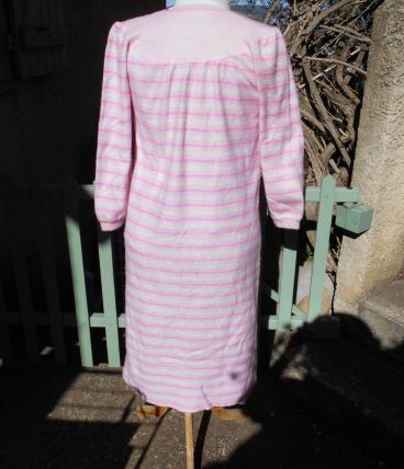 DAMART DEMARQUEE CHEMISE DE NUIT ROSE T 38-40-42