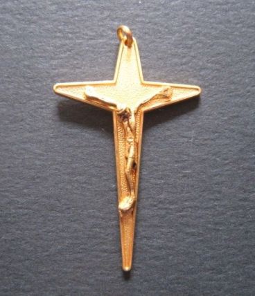 Croix vintage plaqué or