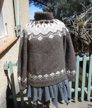 PULL NORVEGIEN T 42-44 QUASI NEUF DALE OF NORWAY GRIS MARRON