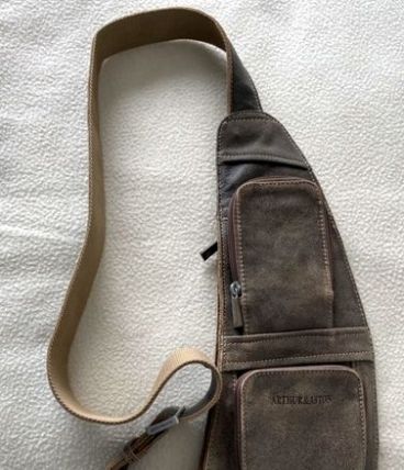 Sac bandouillère  CUIR NATUREL