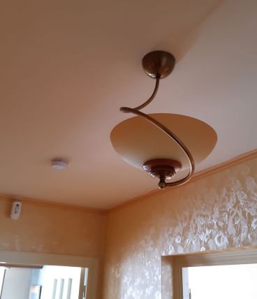 Suspension verre et bois