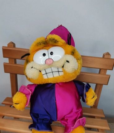 Peluche Garfield en mode clown année 80