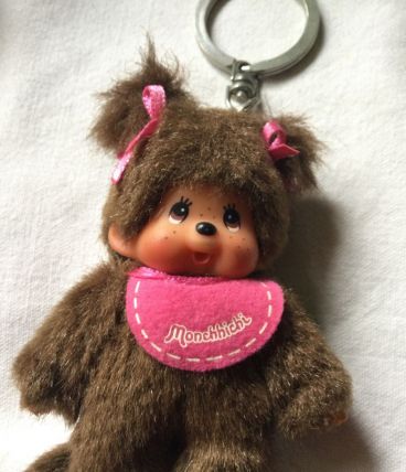 Porte-clés «  kiki Monchhichi » fille rose 