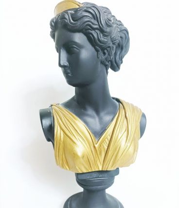 Statue du buste de la déesse  Artémis En marbre coulé