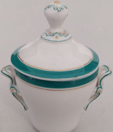 Pot à crème en porcelaine VIEUX PARIS xixeme. 