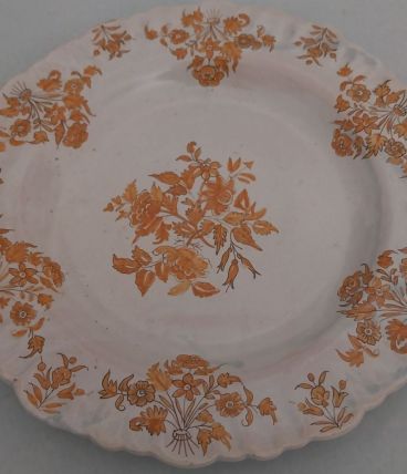 Assiette en faïence de MOUSTIERS fin xviii, début xixeme. 