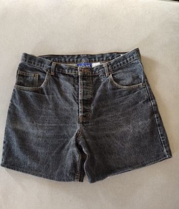 Short  jeans noir gothic 44/XXL denim pur coton 