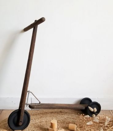 Patinette decorative en bois brut vintage