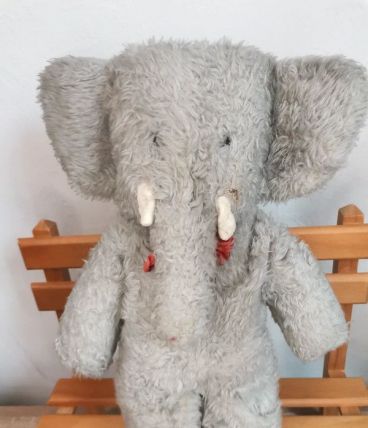 Ancienne Peluche elephant babar année 50-60