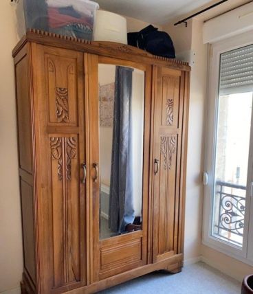 Très belle armoire en bois brut Acajou