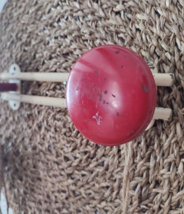 Porte manteaux mural des années 70 avec 2 patères