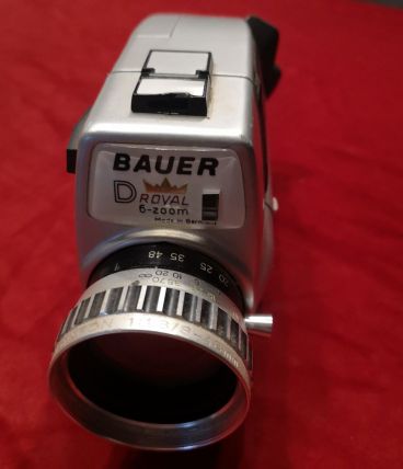 Camera super 8 Modèle Bauer D ROYAL (Allemagne)