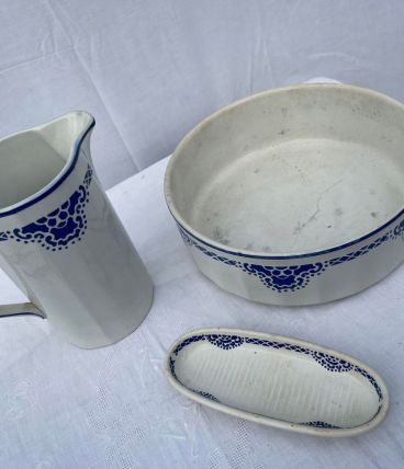 Service de toilettes 3 pieces moulin des loups et hamages