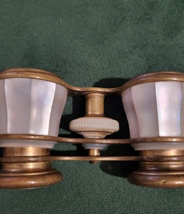 jumelle de théâtre du 19ème, nacre et laiton