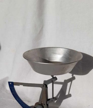  balance de cuisine / pese lettres vintage