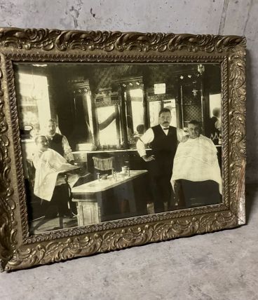 Cadre photo ancienne « les barbiers »