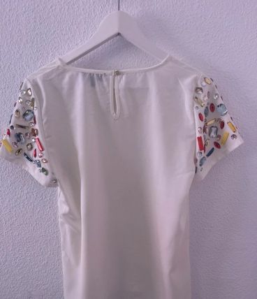 Conjunto falda y blusa con pedrería colores