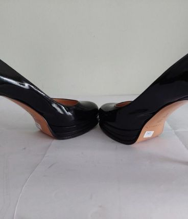 Casadei - superbes escarpins noirs high heels (37)