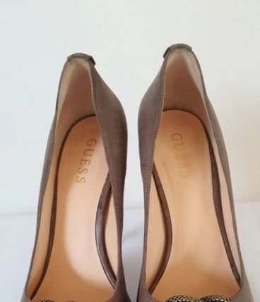 769A* GUESS sexy escarpins taupe cuir (39,5)