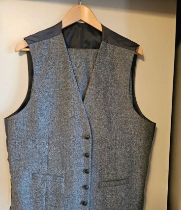 Costume flanelle 3 pièces avec gilet et 2 pantalons. Marks a