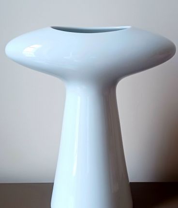 Rare Vase. Collection "Spirit » de Robin Platt et Cairn Youn