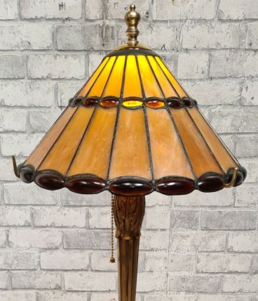 grande lampe bronze massif art nouveau  1900 ,abat jour tiff