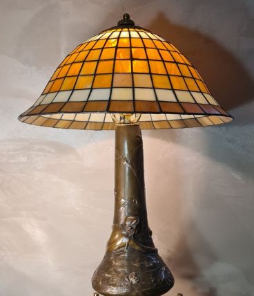 grande  et rare lampe bronze nynphe au bain  1900 63x38    7