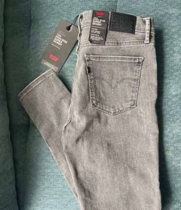 Jeans Levis 720 hight-rise super skinny taille haute