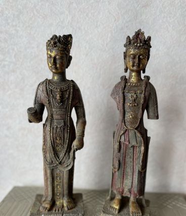 2 statuettes extrême-orientales