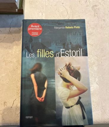 Les filles d'Estoril, M. Rebelo Pinto (Ref. 2024-218)