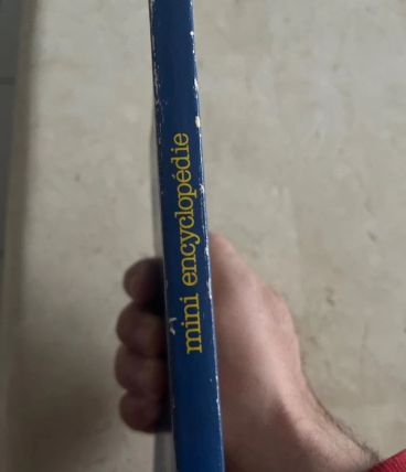 Mini Encyclopédie, Claude Gagnière (Ref. 2024-336)