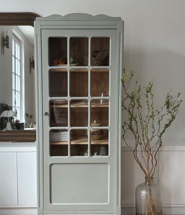 Vitrine parisienne vintage