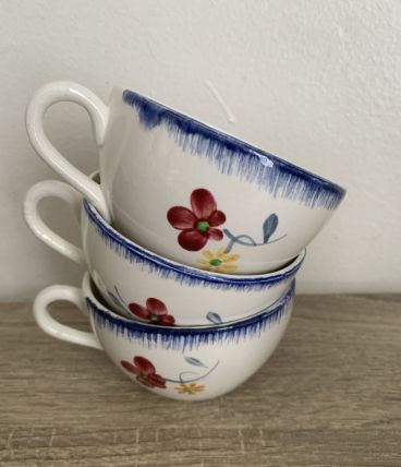 Lot 16 tasses à café  porcelaine Digoin Mary Lou an 40