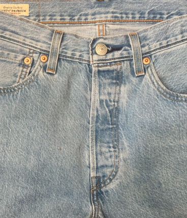 Jean levi’s 501 coupe droite 