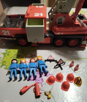 Camion pompier playmobil année 80