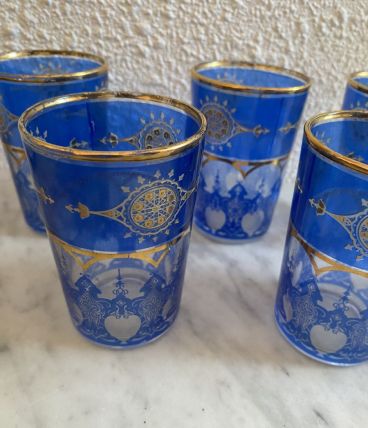 6 verres à thé marocains bleus et dorés.