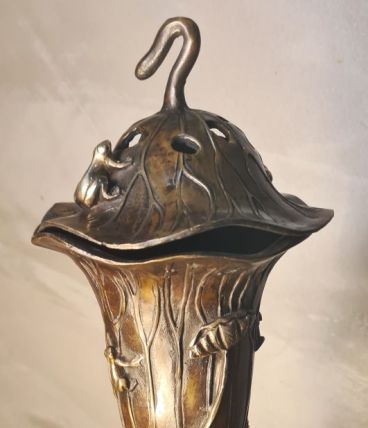 brule encens bronze art nouveau feuille, grenouille ciselé ,