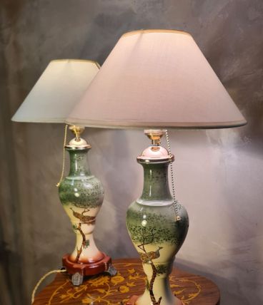 paire de lampes ceramique ,art nouveau 1900 a 30  traces d u