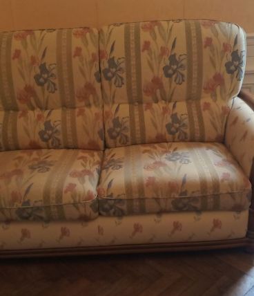 Canapé 3 places bon état